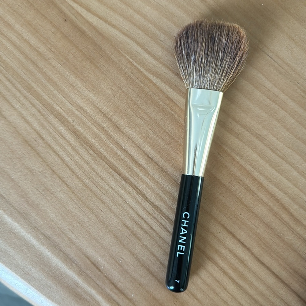 CHANEL BLUSH BRUSH~PINCEAU JOUES #7 New